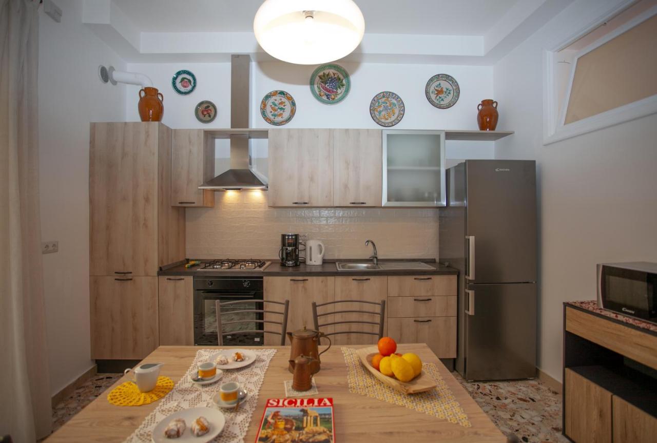 Ferienwohnung Casa Rosa Taormina Exterior foto